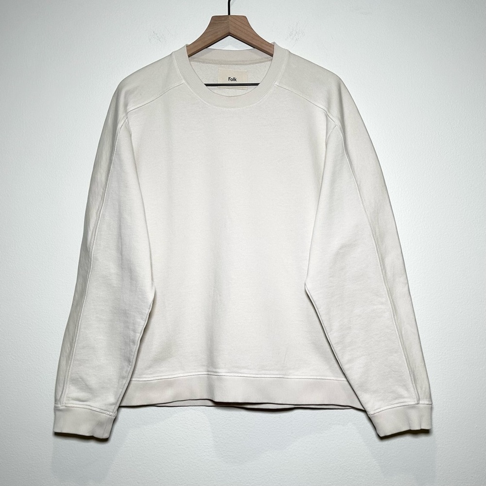 Folk Men's Engineered Raglan
Sweat - Picture 2 of 7